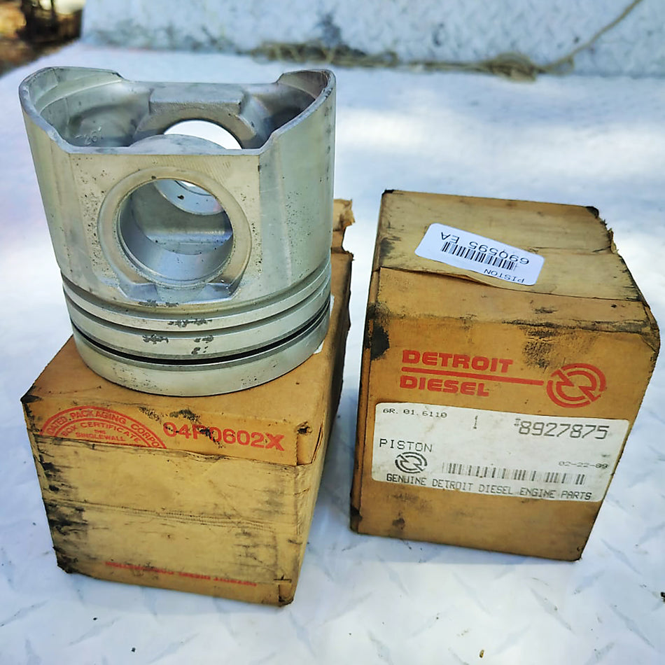 Detroit Diesel 8.2 Piston (Part Number 8927875) - New