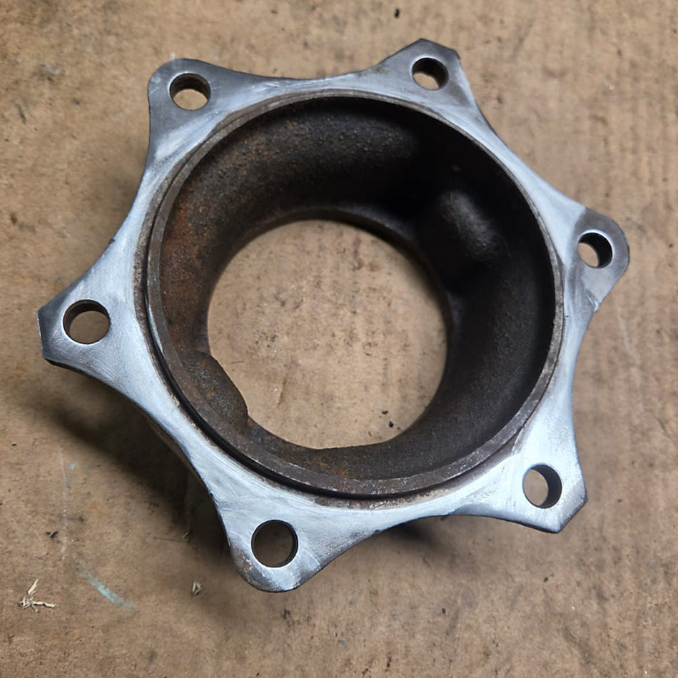 Detroit Diesel series 71--92 Hydraulic Pump Housing  (Part Number 8924610) - Used